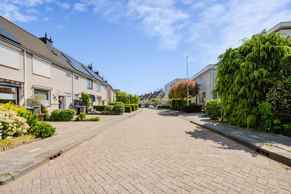 Medium property photo - Amazonestraat 55, 3207 NA Spijkenisse